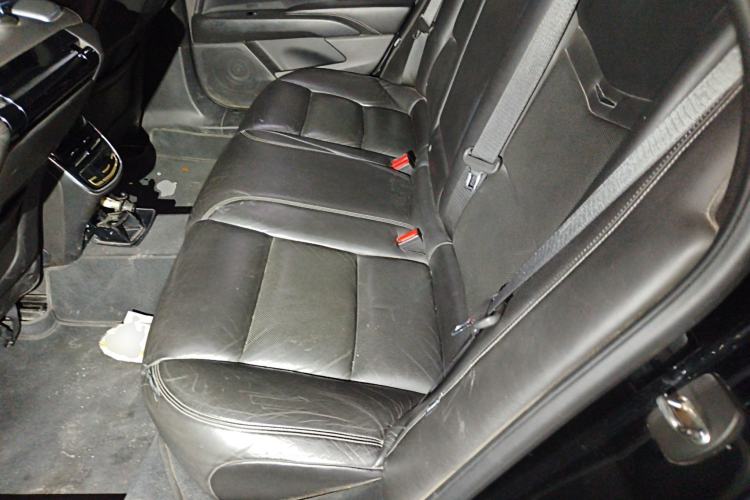 Used Cadillac XTS 2013 28T Leading Model