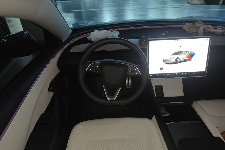 Used Tesla Model 3 2023 Long-Range All-Wheel-Drive Version Steering Wheel