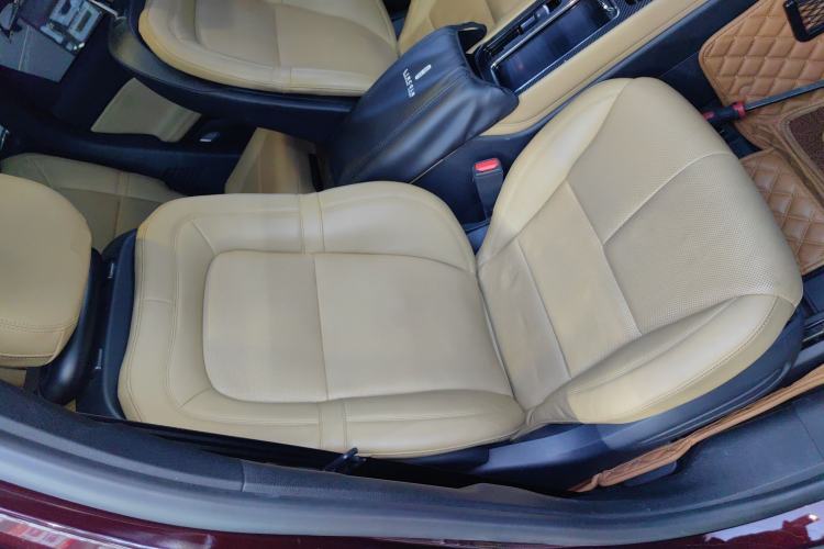 Used Lincoln Corsair 2021 2.0T Two-Wheel-Drive Luxury Edition