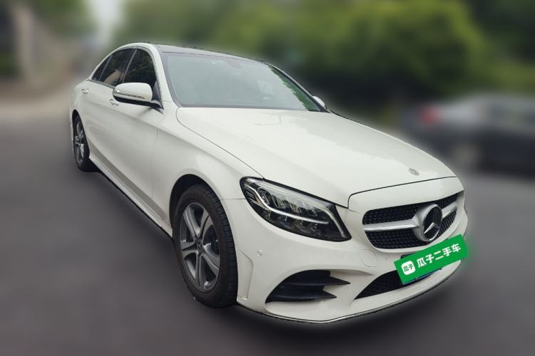 Used Mercedes-Benz C-Class 2019 Restyled C 260 L Sport Edition Front Right 45 Deg