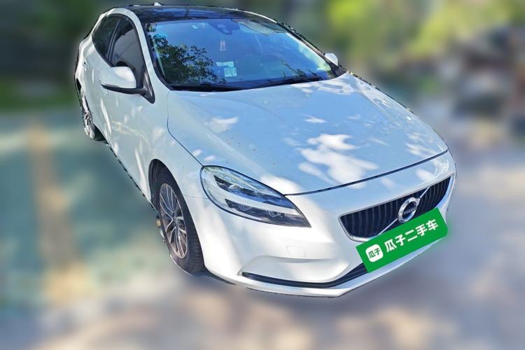 Used Volvo V40 2017 T3 Zhiyi Edition