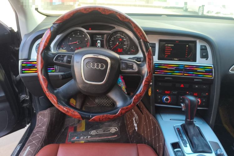 Used Audi A6L 2010 2.0 TFSI Automatic Standard Edition Steering Wheel