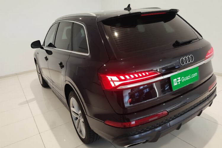 Used Audi Q7 2024 45 TFSI quattro S line Sport Edition Rear Left 45 Deg