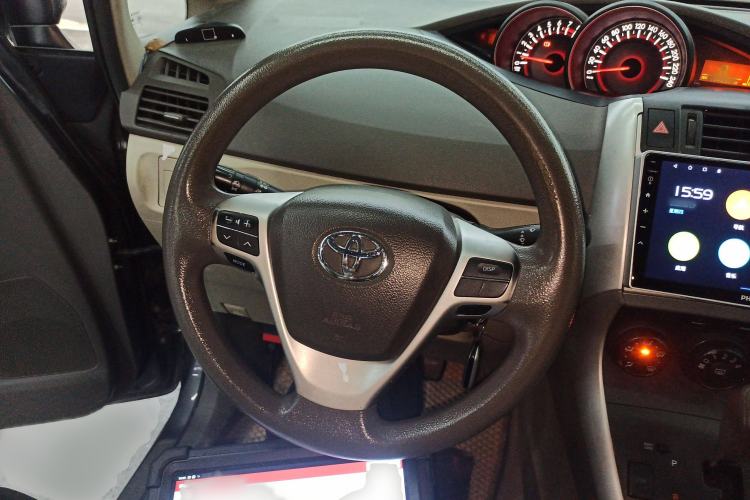 Used Toyota Verso 2014 Starlight 180E CVT Elite Edition