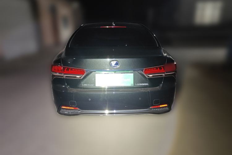 Used Lexus LS 2018 500h Premier Edition China V Standard
