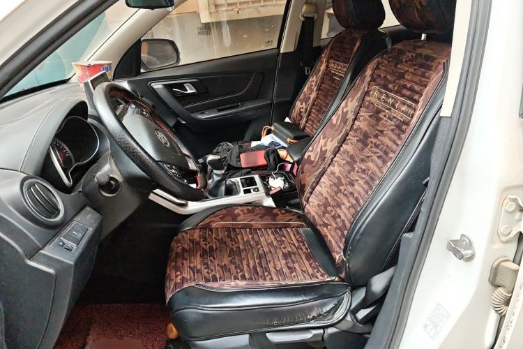 Used Bestune X40 2019 1.6L Manual Luxury Edition China VI
