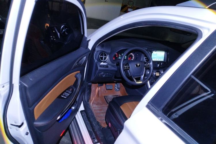 Used BYD Song 2016 Gaishi Edition 1.5TID Automatic Luxury Model