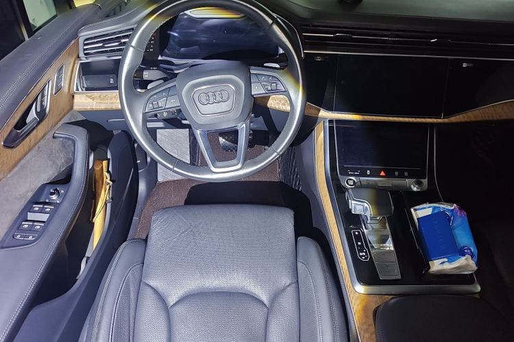 Used Audi Q7 2021 55 TFSI quattro S line Prestige Edition Steering Wheel