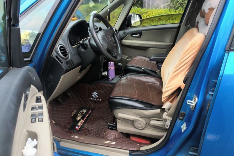 Used Suzuki SX4 2011 Hatchback 1.6L Automatic Dynamic Model