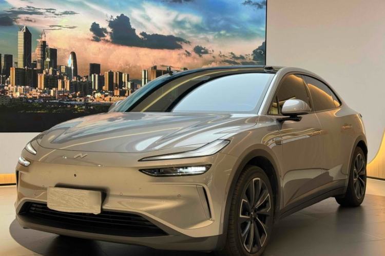 Used ONVO L60 2024 60 kWh Rear-Drive Version