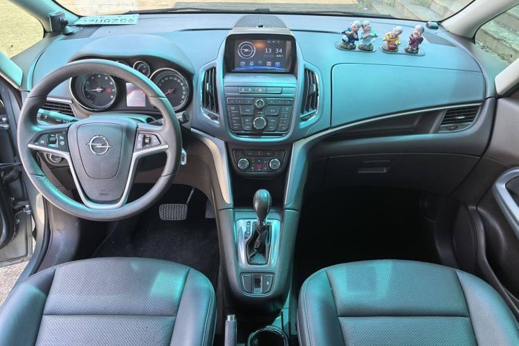 Used Opel Zafira 2013 1.4T Five-Seat Comfort Version