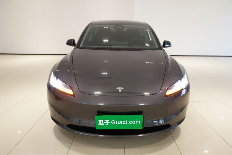 Used Tesla Model 3 2025 Rear-Wheel-Drive Version