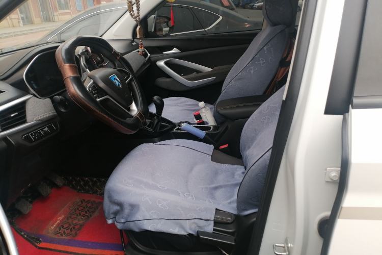 Used Baojun 530 2020 1.5T Manual Comfort Version 6 Seats
