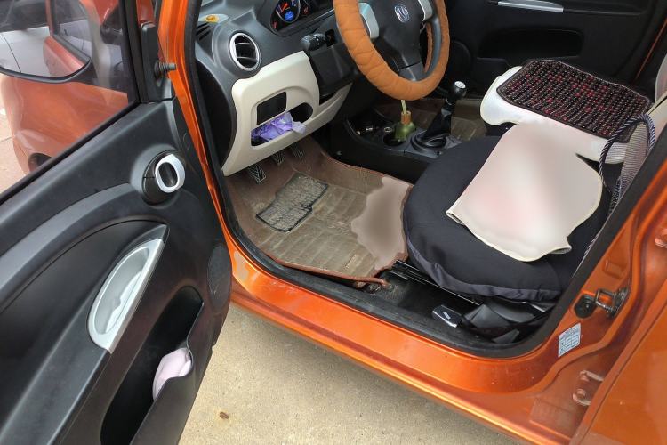 Used CHANGAN Benni mini 2012 1.0L Manual Family Edition China IV Standard
