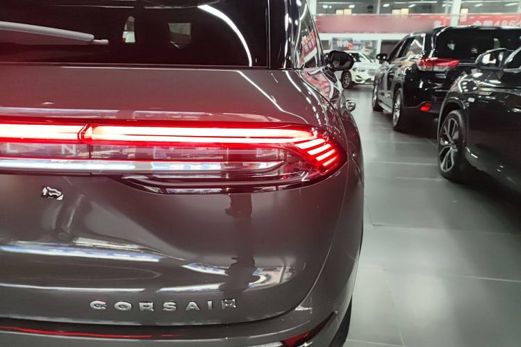 Used Lincoln Corsair 2023 2.0T Two-Wheel-Drive Luxury Edition
