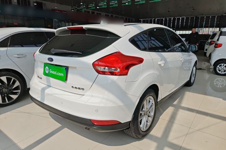 Used Ford Focus 2017 Hatchback 1.6L Automatic Fashion Edition Smart Drive Version
