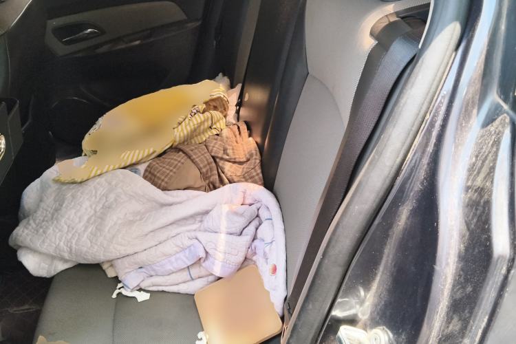 Used Chevrolet Cruze 2013 1.6L SL MT Left Rear Seat