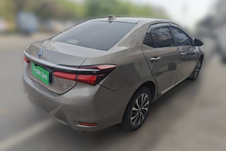 Used Toyota Corolla 2016 Dual-Engine 1.8L E-CVT Elite Edition