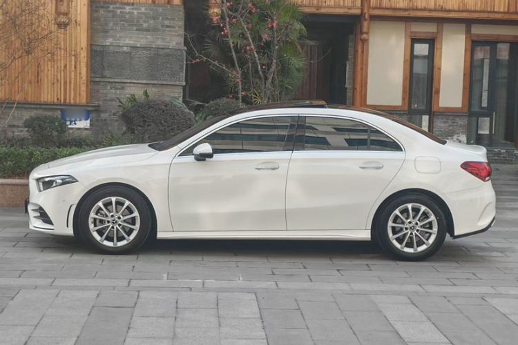 Used Mercedes-Benz A-Class 2020 Restyled A 200 L Sport Sedan Fashion Version