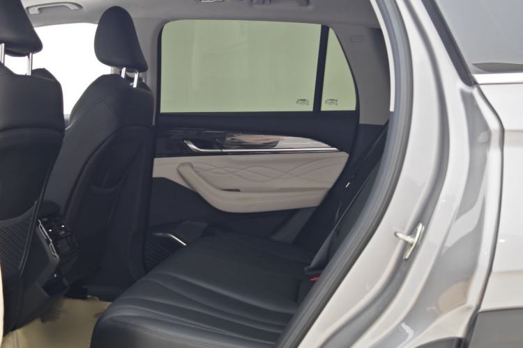 Used Geely Auto Monjaro L 2023 2.0TD High-Power Automatic Two-Wheel Drive Flagship Version
