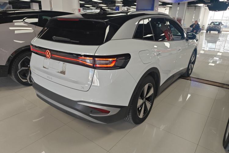 Used Volkswagen ID.4 X 2025 Smart Version Pure & Intelligent Enjoyment Edition