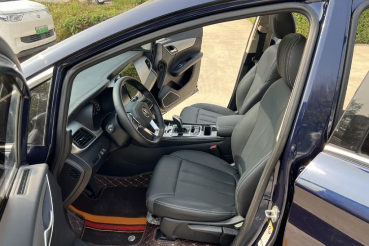 Used BYD Song MAX 2021 Upgraded Model 1.5T Automatic Luxury 7-Seater Interior 5