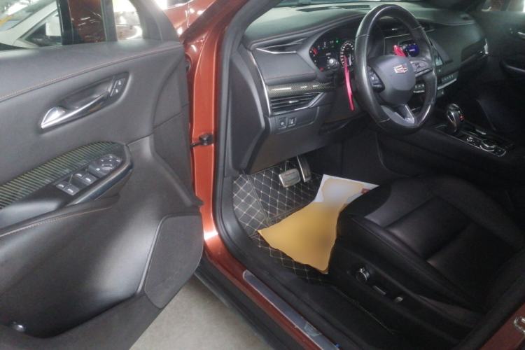 Used Cadillac XT4 2018 28T Two-Wheel Drive Luxury Sport Model