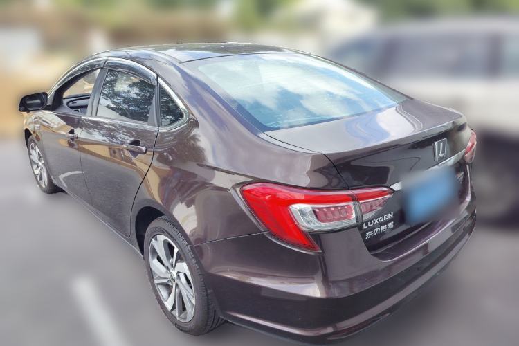 Used Luxgen 5 2015 1.8T Automatic Flagship Model
