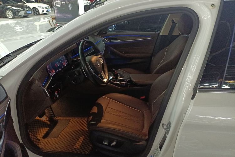 Used BMW 5 Series 2021 530Li Leading Luxury Package Left Front Seat