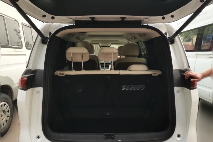 Used BYD Xia 2025 DM-i 1.5T 100km Leading Model
