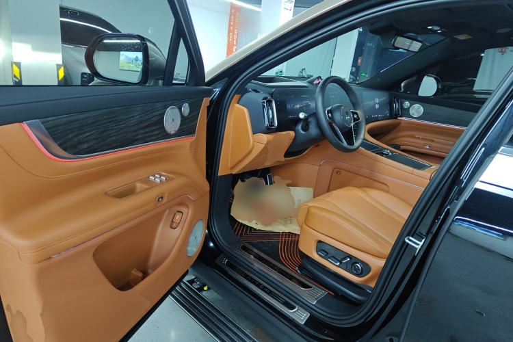 Used Hima AITO M9 2025 All-Electric Ultra Version 100 kWh 5-Seater Model Driver Seat