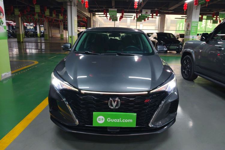 Used CHANGAN Eado 2021 PLUS Blue Whale NE 1.4T GDI DCT Flagship Model Front