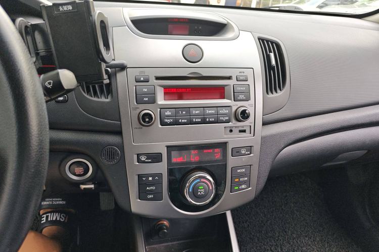 Used Kia Forte 2012 1.6L AT GLS Commemorative Edition

