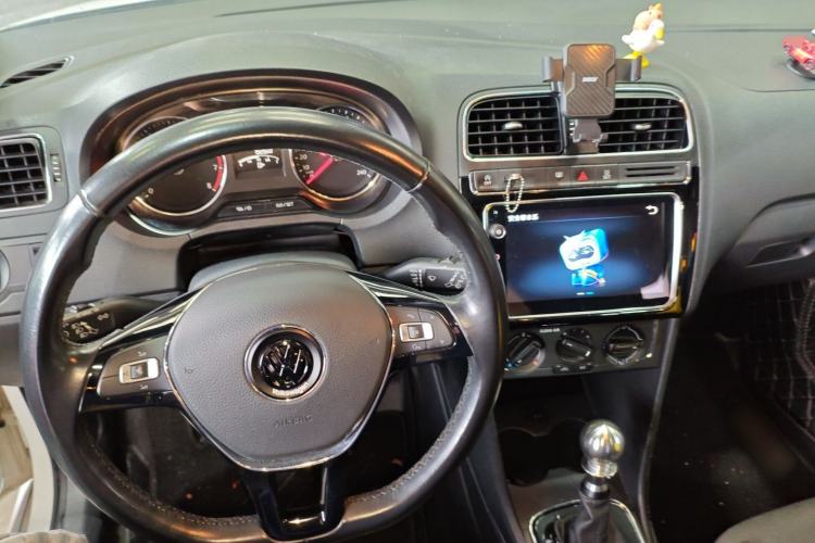 Used Volkswagen Polo 2018 1.5L Automatic Enjoyment Model
