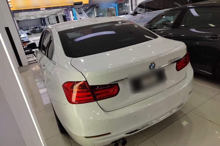 Used BMW 3 Series 2015 328Li Fashion Model Rear Left 45 Deg