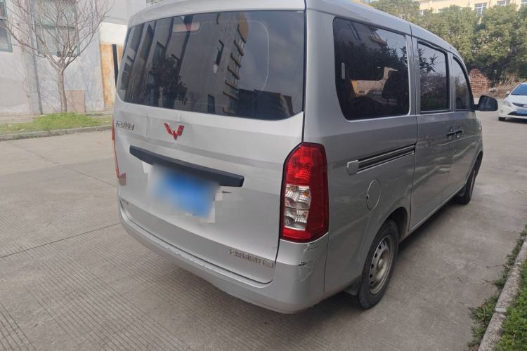 Used Wuling Rongguang V 2018 1.5L Practical Version