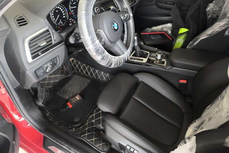 Used BMW 1 Series 2019 120i Leading Model M Sport Package

