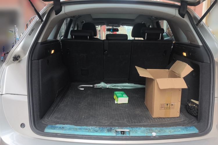 Used Audi Q5 2013 40 TFSI Comfort Edition Trunk