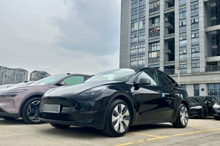 Used Tesla Model Y 2022 Revised Version Long-Range All-Wheel Drive