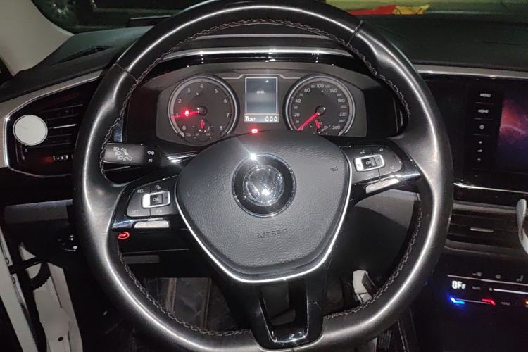 Used Volkswagen Tayron 2020 330TSI Two-Wheel Drive Luxury Smart Connectivity Version