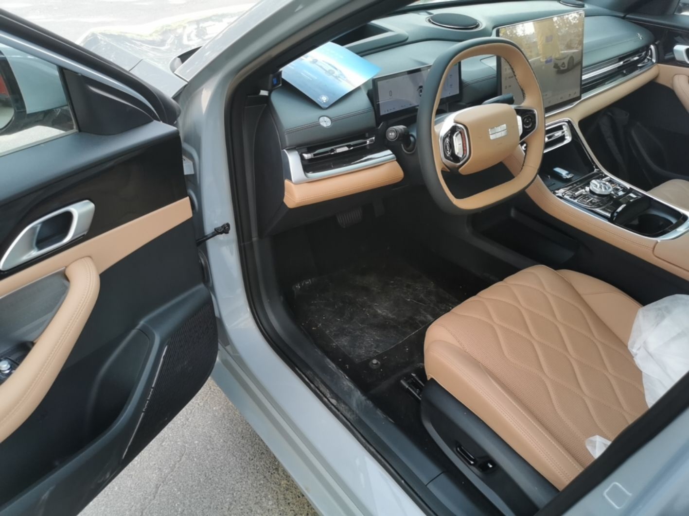 Geely Galaxy A7 2025 Model EM-i 150km Starship Edition — снимка 18