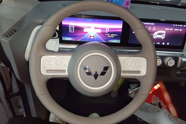 Used Wuling Air ev 2023 - Four Seats - Advanced Edition
