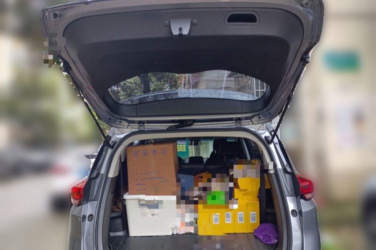 Used Chevrolet Orlando 2020 Light Hybrid Redline 530T Automatic Enjoyment Edition (5+2 Models) Trunk