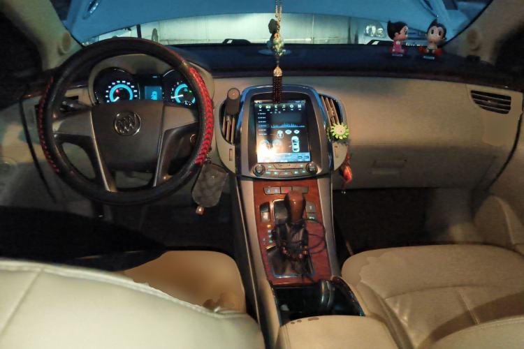 Used Buick LaCrosse 2011 2.4L SIDI Elegant Edition