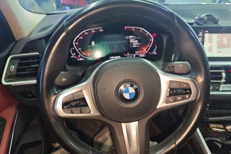 Used BMW 3 Series 2021 Second Facelift 325i M Sport Package Steering Wheel