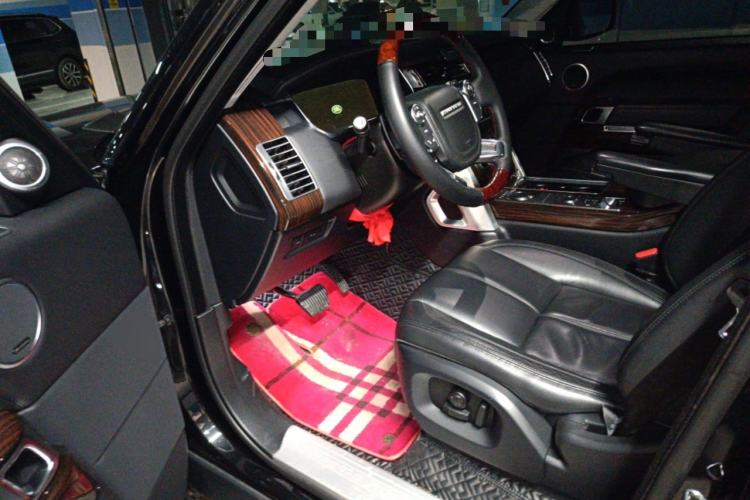 Used Land Rover Range Vogue 2015 3.0 V6 U.S.-Spec Executive Edition Driver Seat