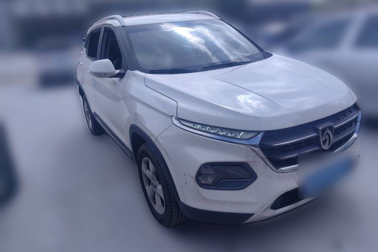 Used Baojun 510 2017 1.5L Manual Fashion Model