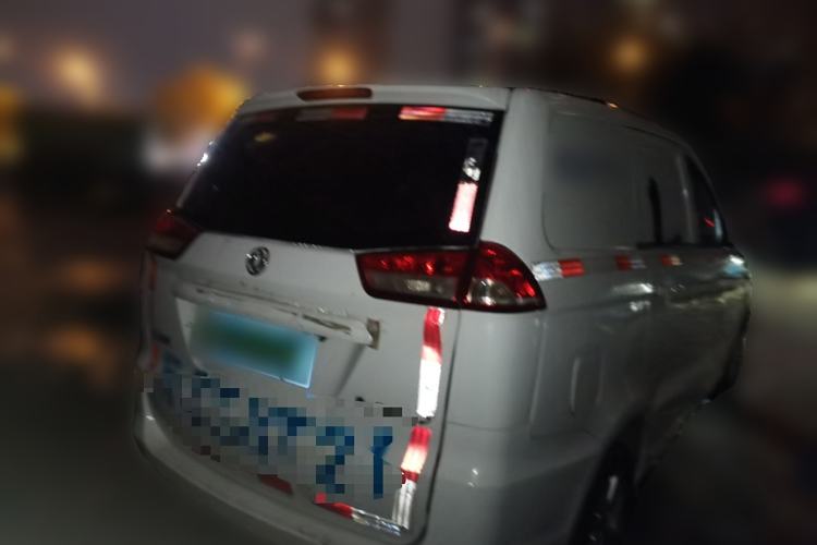 Used Dongfeng Fengon 330 2019 1.5L 330S Manual Luxury Van China VI Standard