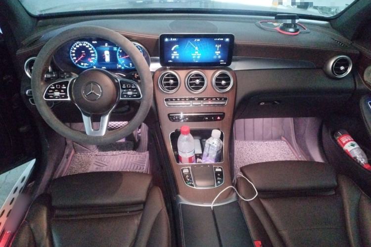 Used Mercedes-Benz GLC 2021 GLC 300 L 4MATIC Dynamic Model Center Console