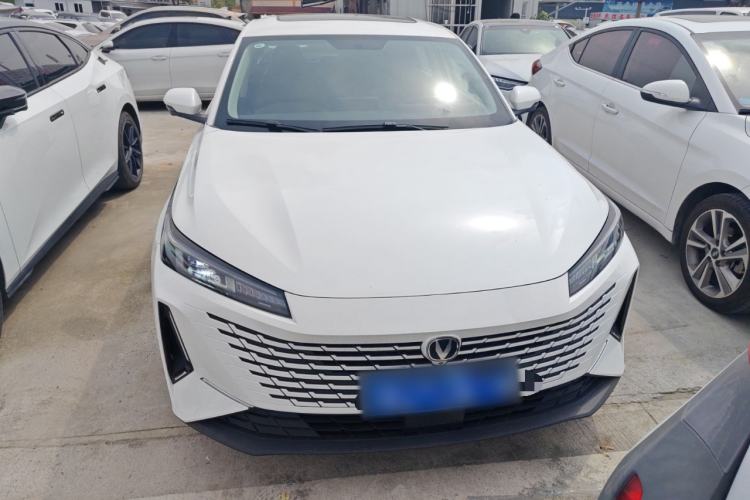 Used CHANGAN Eado DD 2023 Blue Whale NE 1.5T GDI DCT Navigation Model Front